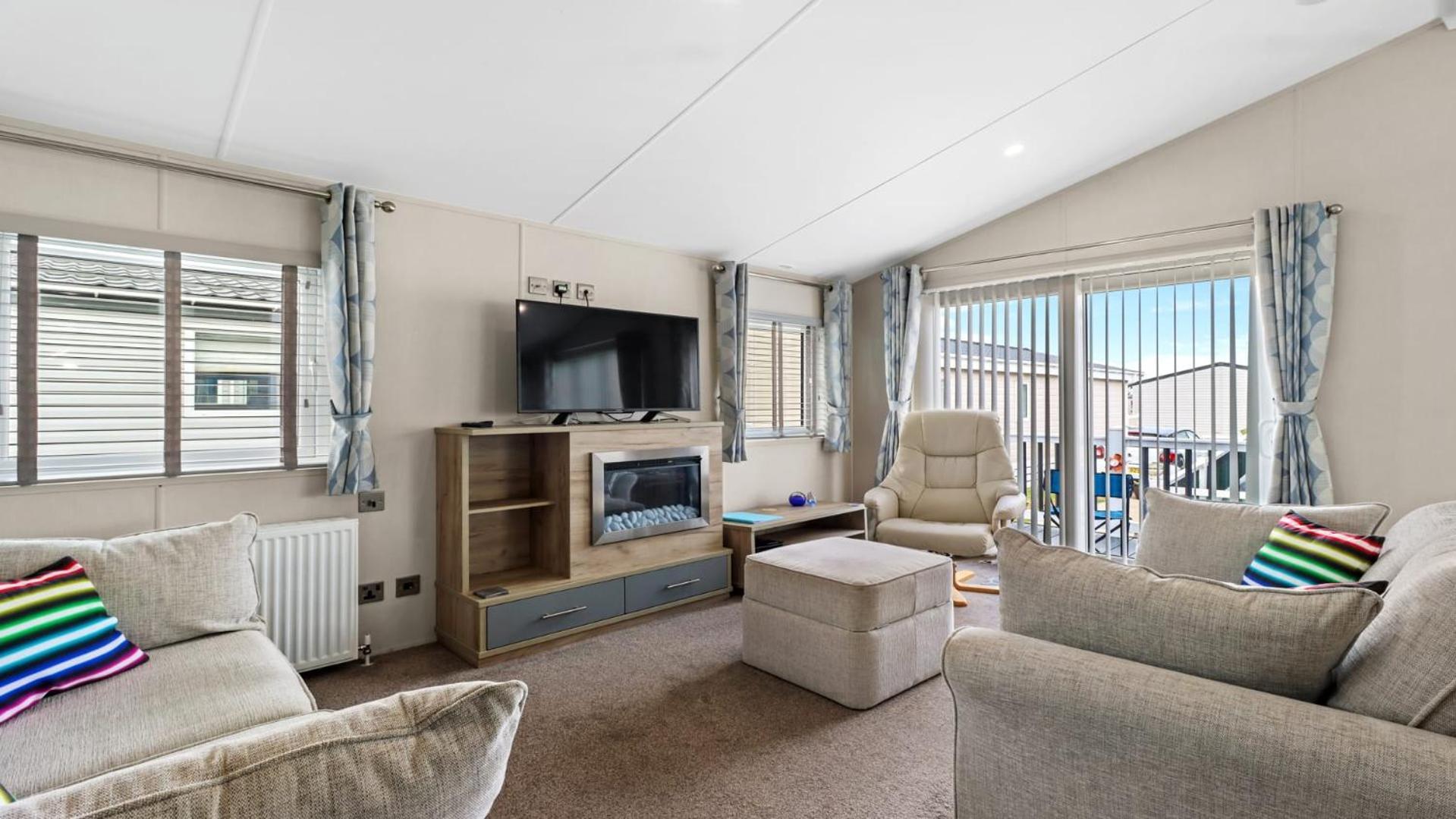 33 Beach Retreat Lodge Pevensey Bay Holiday Park Dış mekan fotoğraf