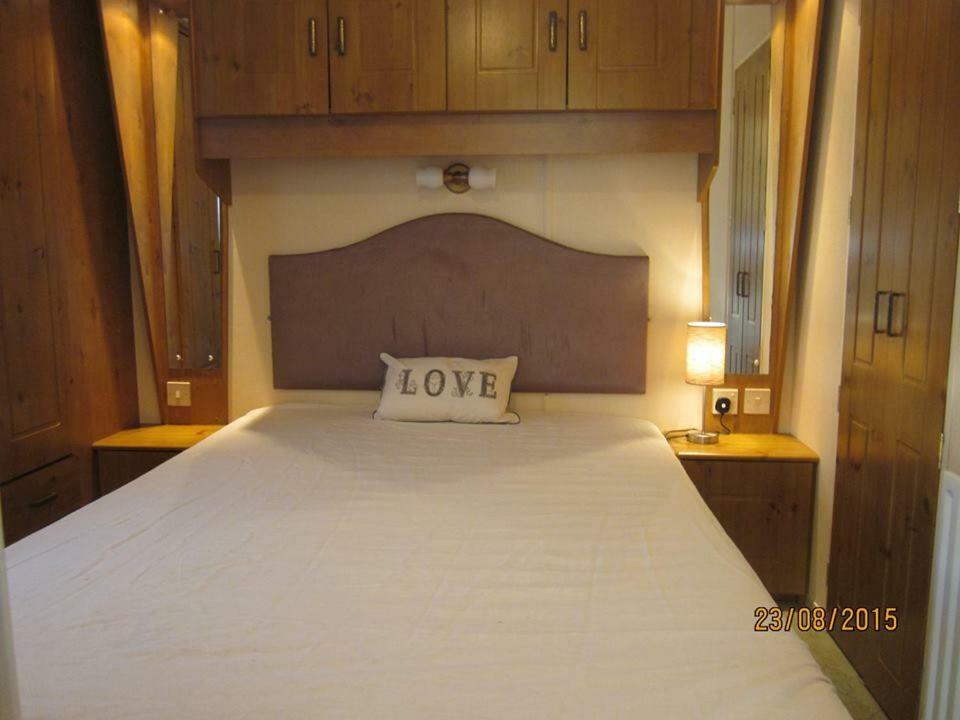 33 Beach Retreat Lodge Pevensey Bay Holiday Park Dış mekan fotoğraf