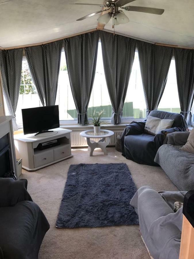 33 Beach Retreat Lodge Pevensey Bay Holiday Park Dış mekan fotoğraf